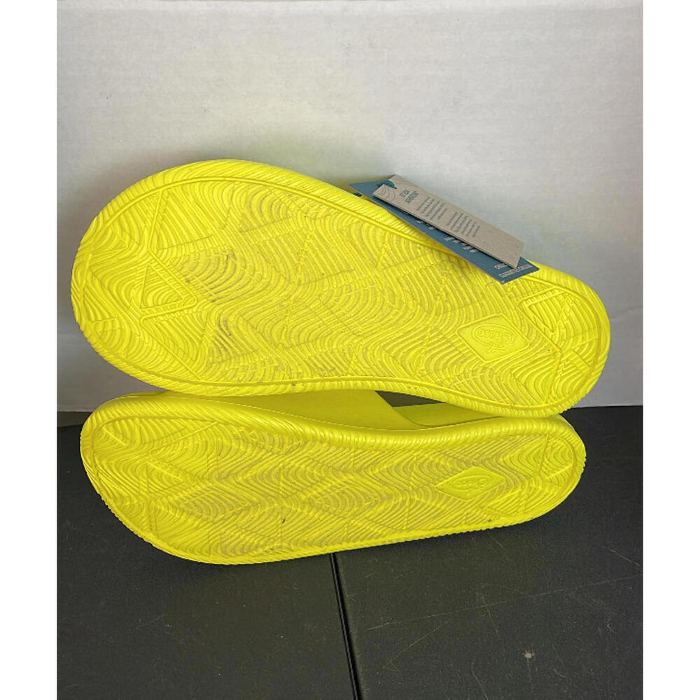 Chaco Chillos Yellow Men's Sandals, Size US 10, BRAND NEW, S134 - Picture 3 of 3